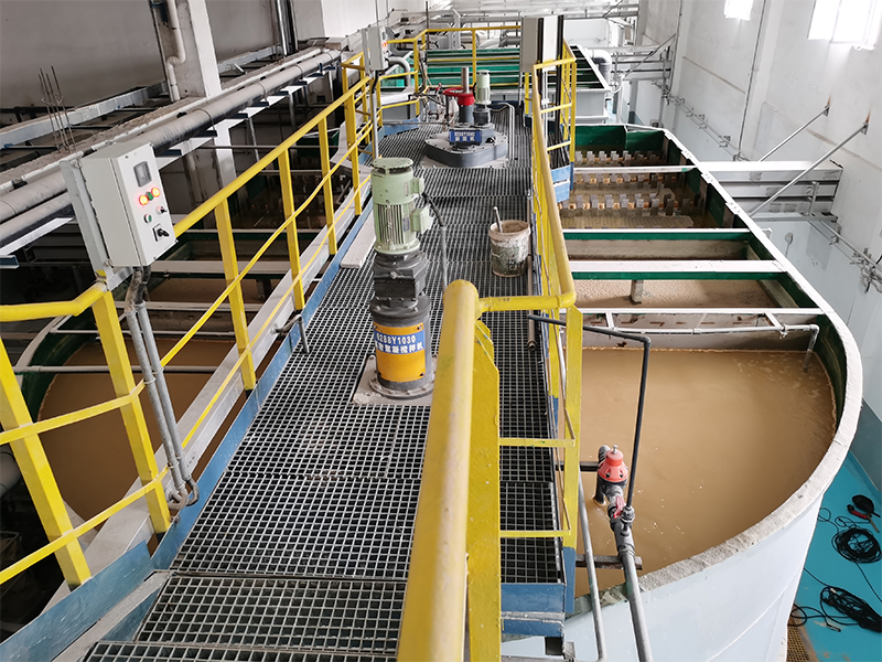 巴拉素煤礦高密沉淀設(shè)備